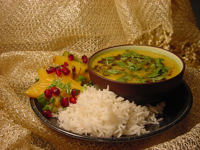 Lentil soup and star fruit salad Lentil soup and star fruit salad